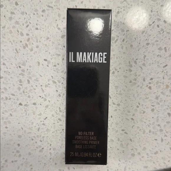 IL MAKIAGE No Filter Poreless Base in Black Packaging - Picture 1 of 3